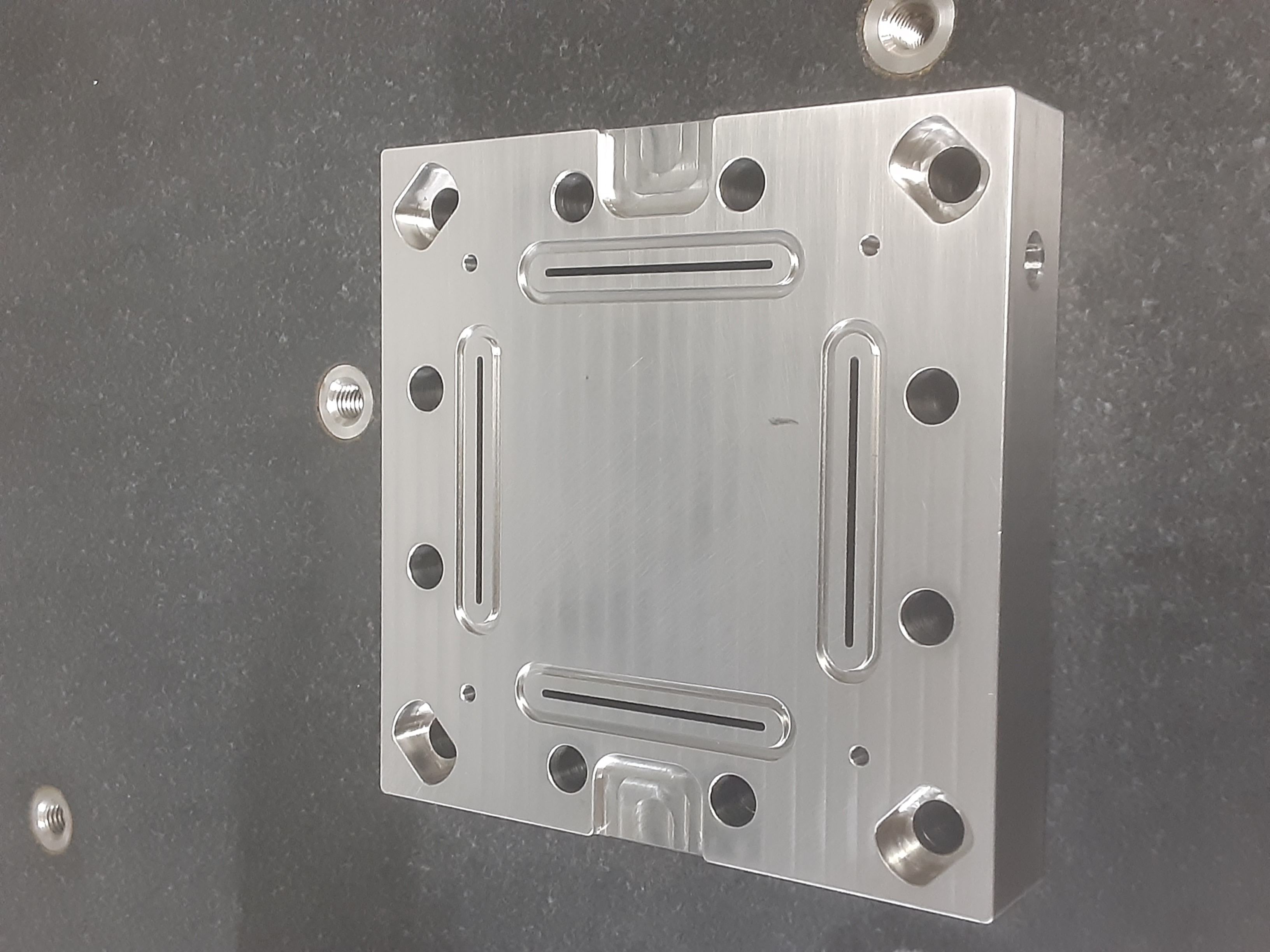 Lucius Machine Gallery Image